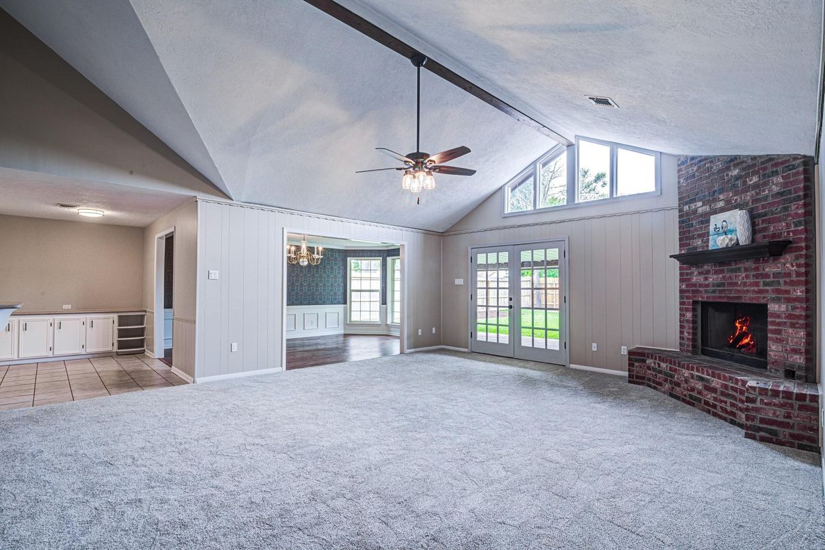 Empty room, Fireplace, Interior, Stone Walls