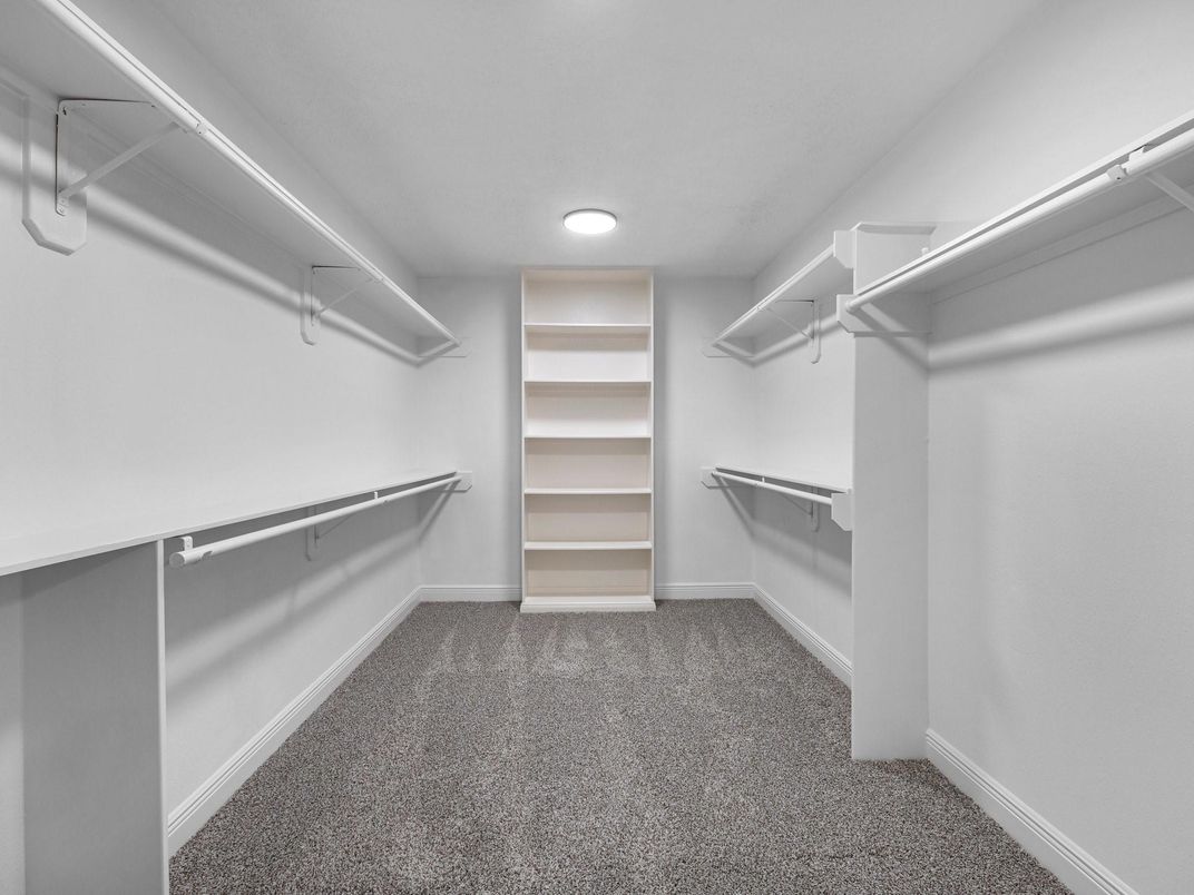 Interior, Walk-in Closets