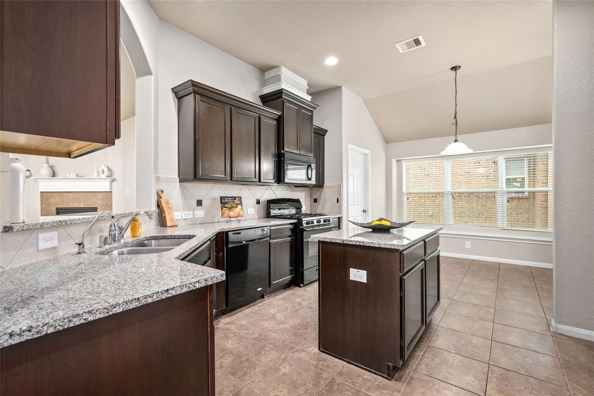 Interior, Kitchen, Pendant Lights, Recessed Lighting