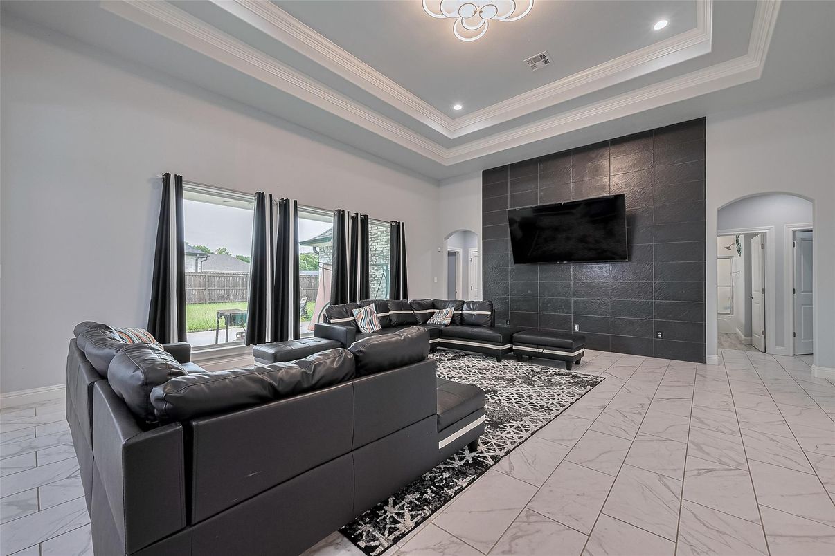 Interior, Living room, Marble, Recessed Lighting