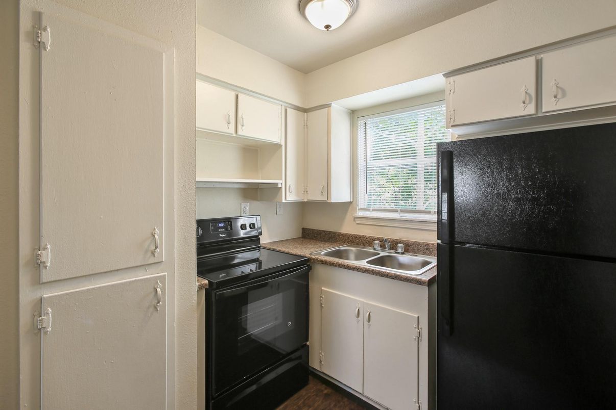 Interior, Kitchen