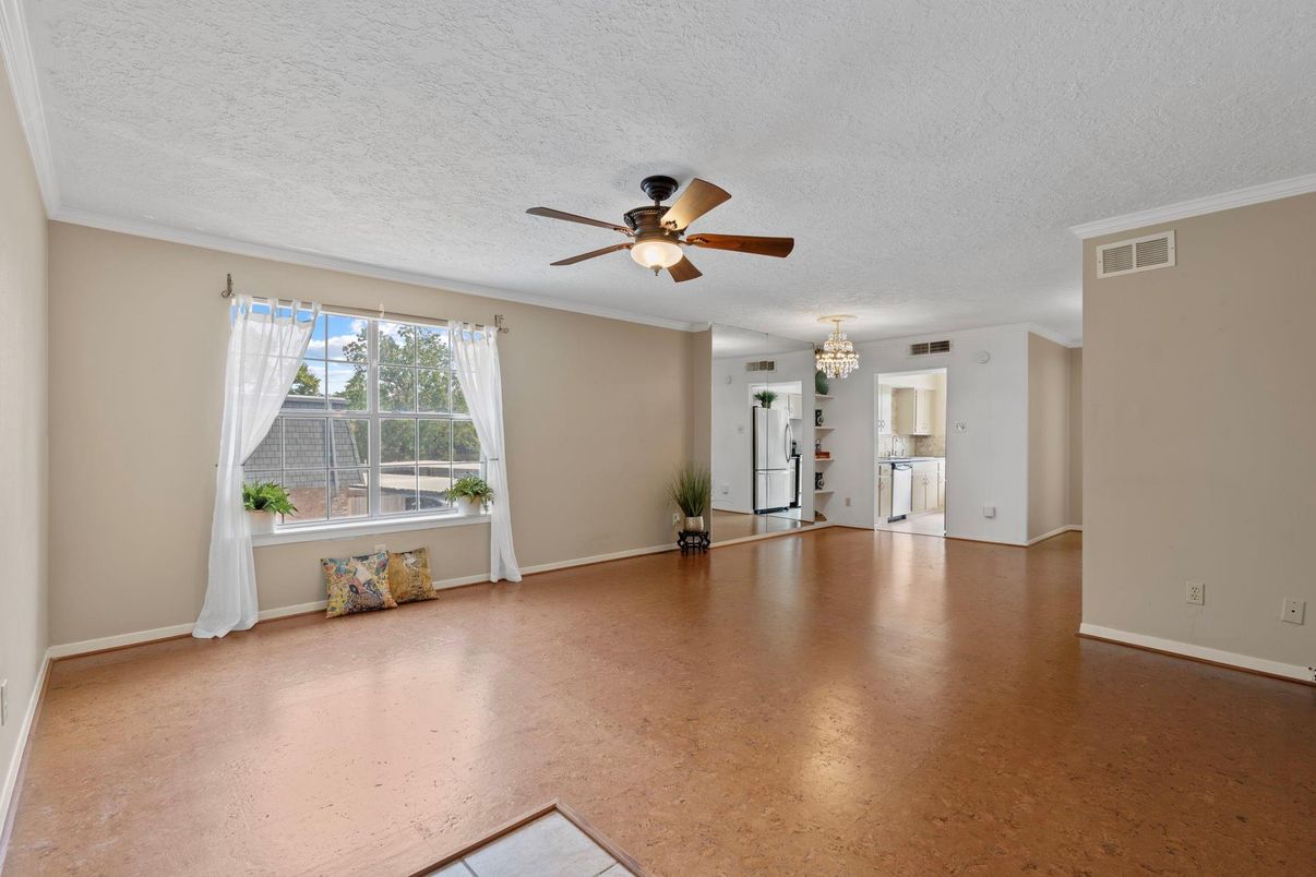 Chandelier, Empty room, Interior