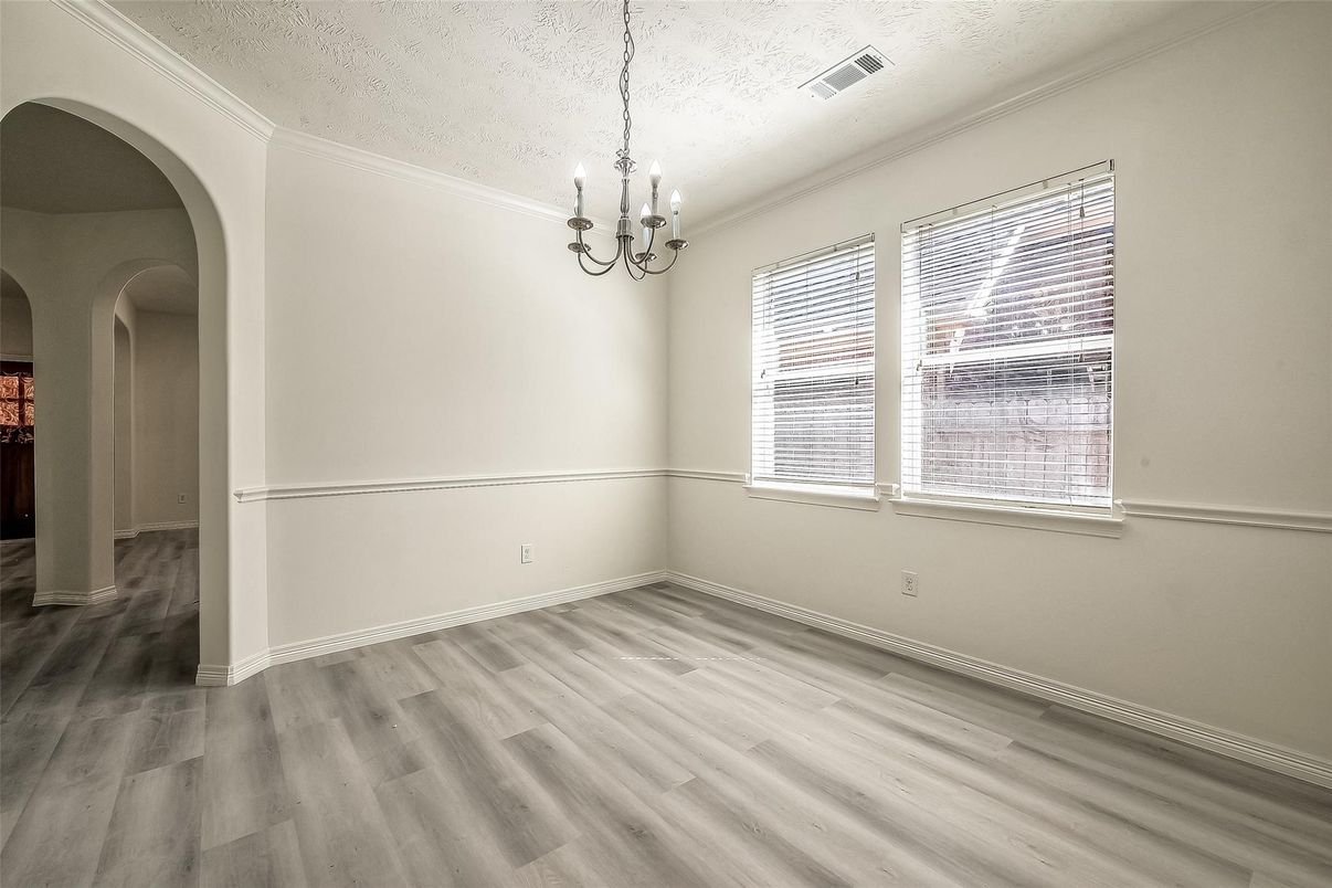 Chandelier, Empty room, Interior, Wood Texture Flooring