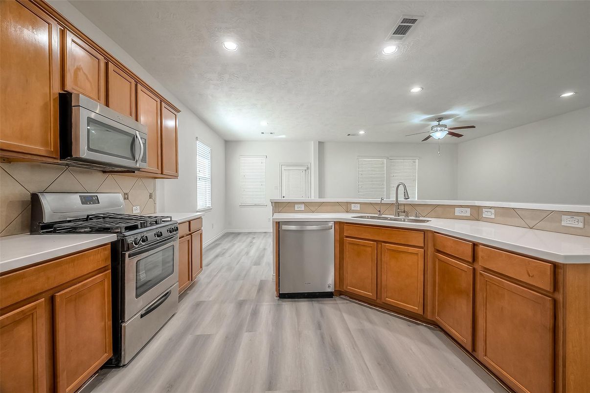 Interior, Kitchen, Recessed Lighting, Wood Texture Flooring