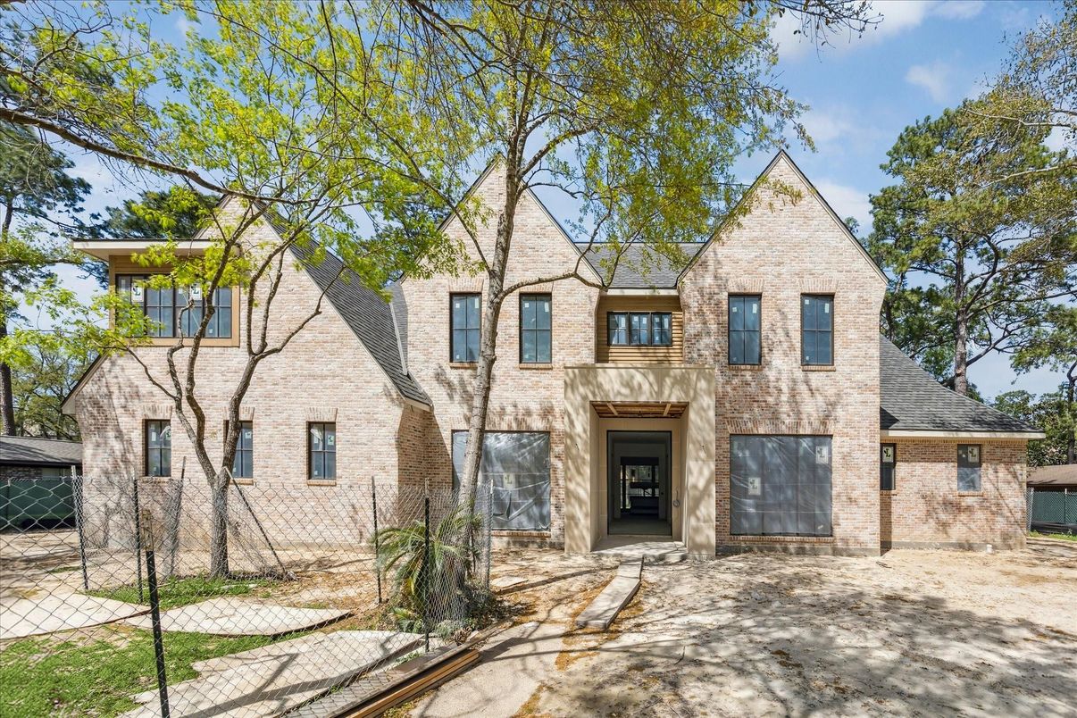 Exterior, Facade, Brick Facade, French Provincial