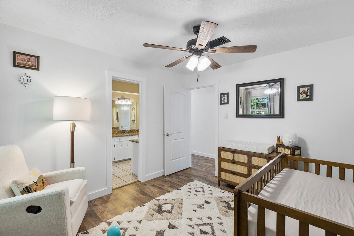 Bathroom, Dining room, Interior, Wood Texture Flooring