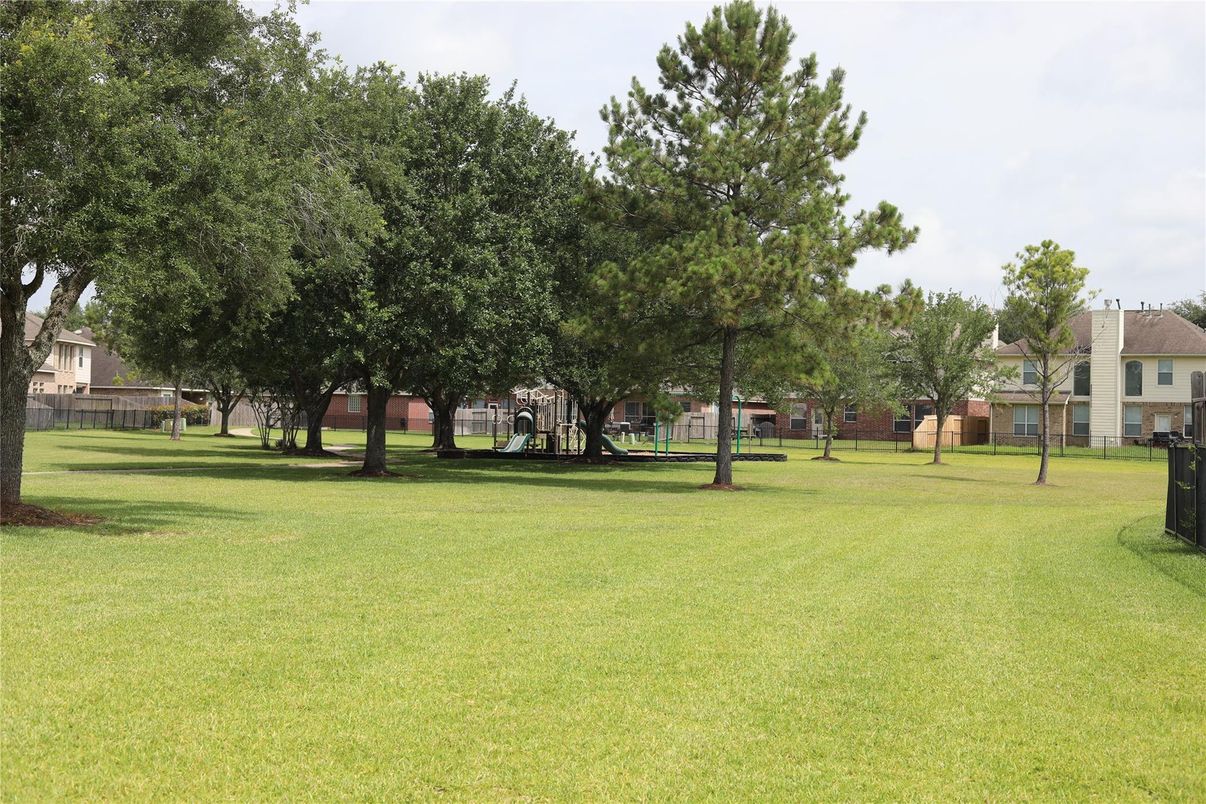 Backyard, Exterior, Playground