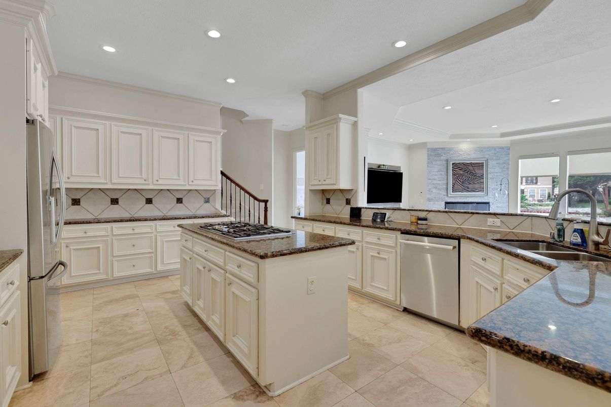 Interior, Kitchen, Recessed Lighting