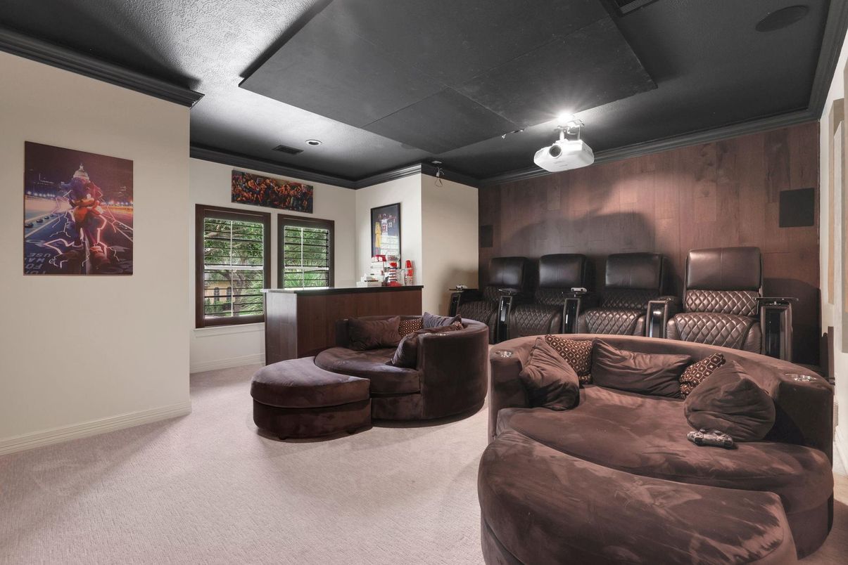 Home Theatre Room, Interior, Living room, Recessed Lighting, Theatre Room, Wooden Walls