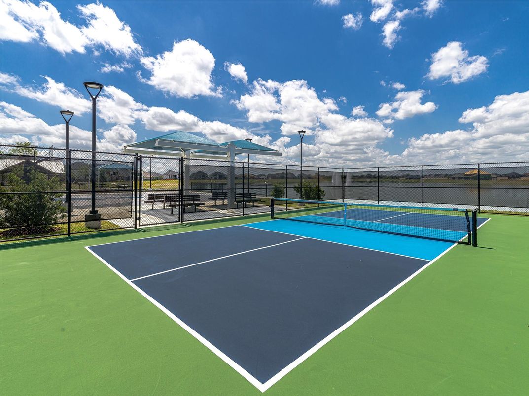 Exterior, Tennis Courts