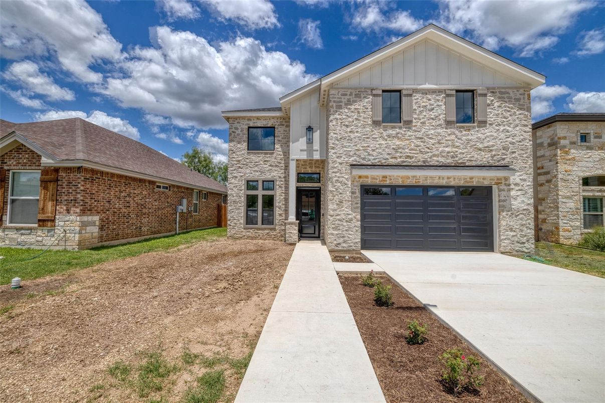 Attached, Exterior, Facade, Brick Facade, Brick Traditional