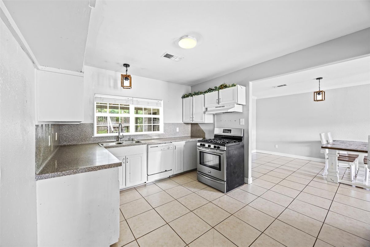 Interior, Kitchen, Pendant Lights