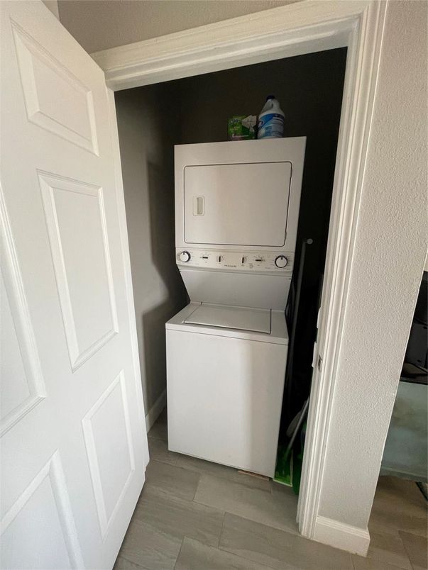 Interior, Utility Closets, Washer