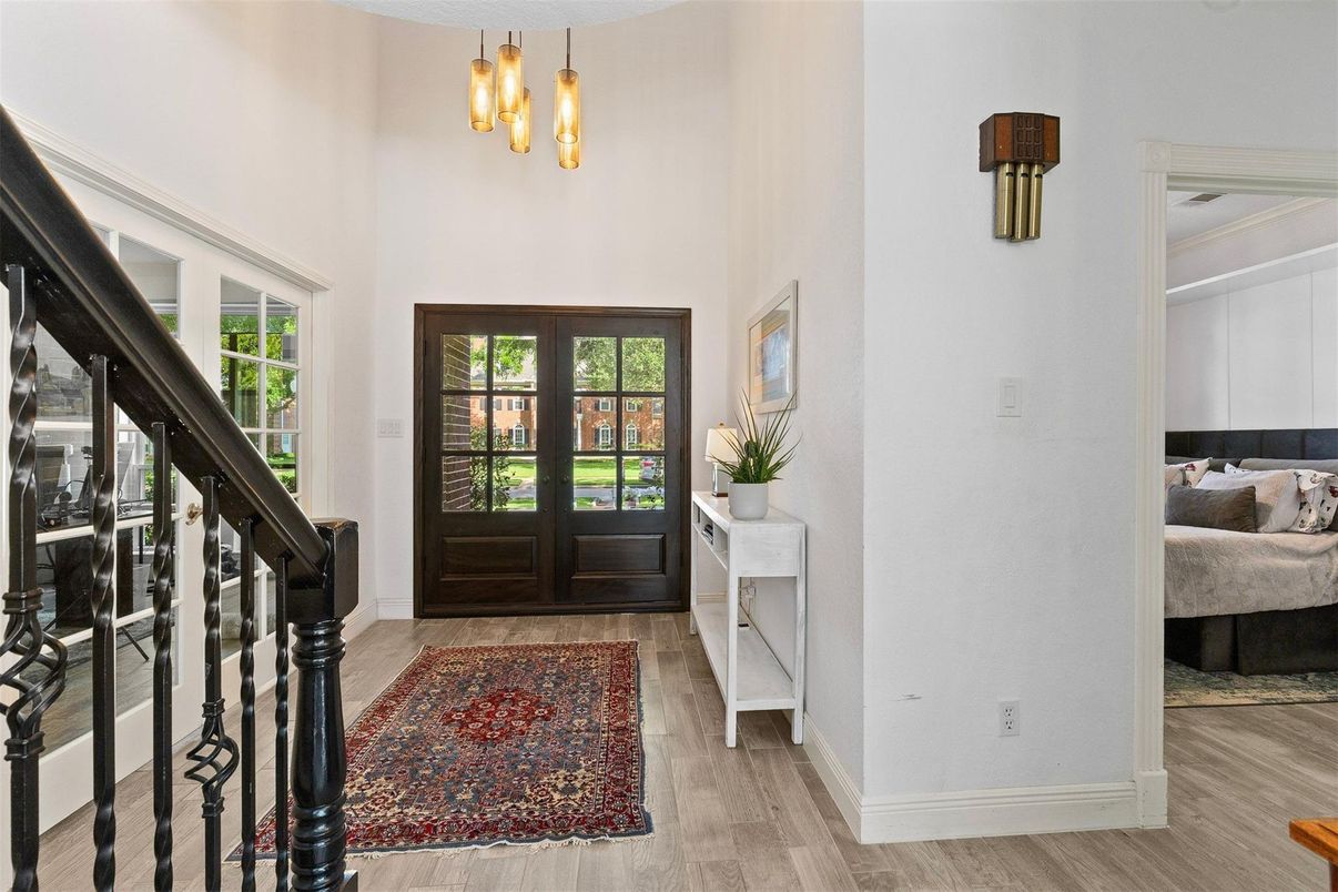 Bedroom, Interior, Pendant Lights, Wood Texture Flooring