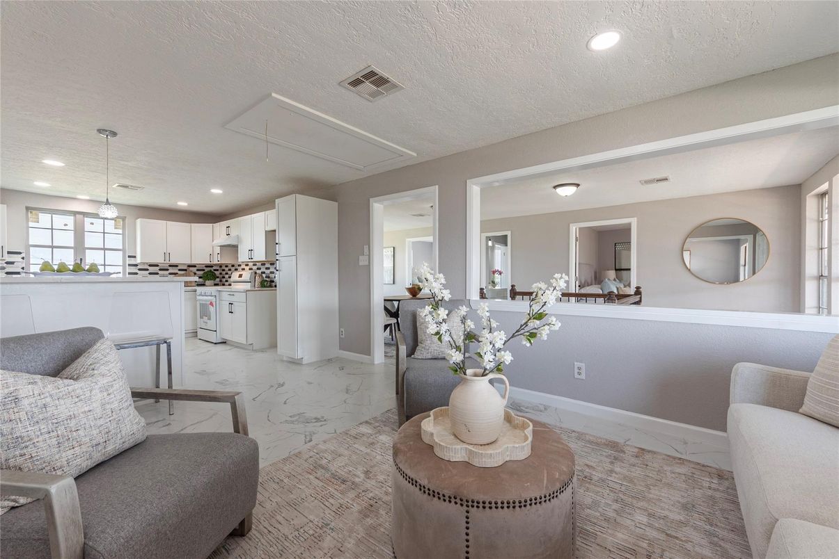 Interior, Kitchen, Marble, Pendant Lights, Recessed Lighting