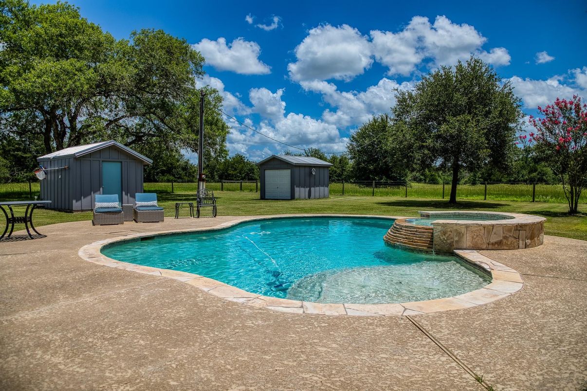 Backyard, Exterior, Pool