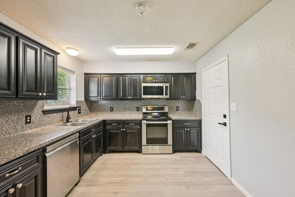 Interior, Kitchen, Stainless Steel Appliances, Wood Texture Flooring