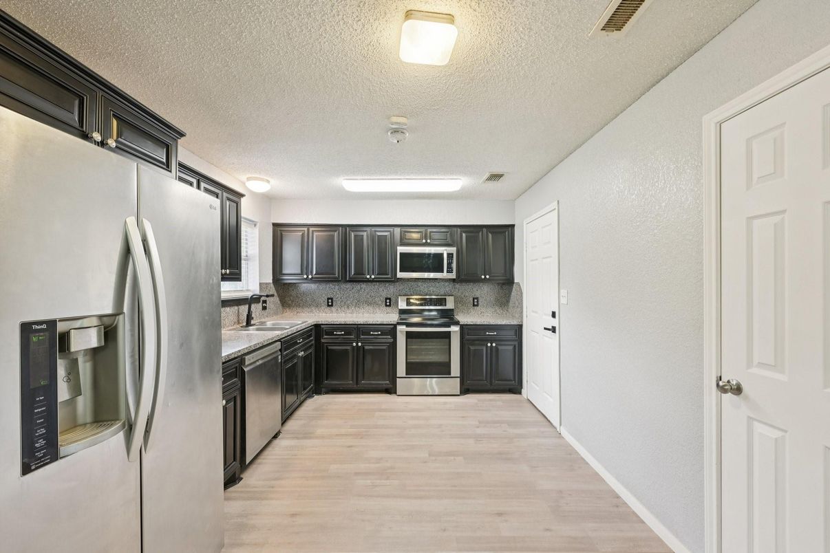 Interior, Kitchen, Stainless Steel Appliances, Wood Texture Flooring