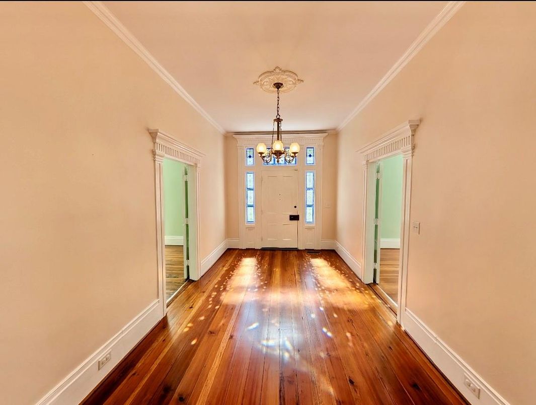 Chandelier, Empty room, Interior, Wood Texture Flooring