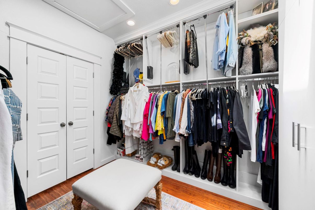 Interior, Recessed Lighting, Walk-in Closets, Wood Texture Flooring