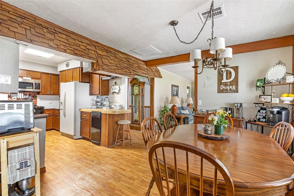 Chandelier, Dining room, Interior, Kitchen, Stone Walls, Wooden Beams, Wood Texture Flooring