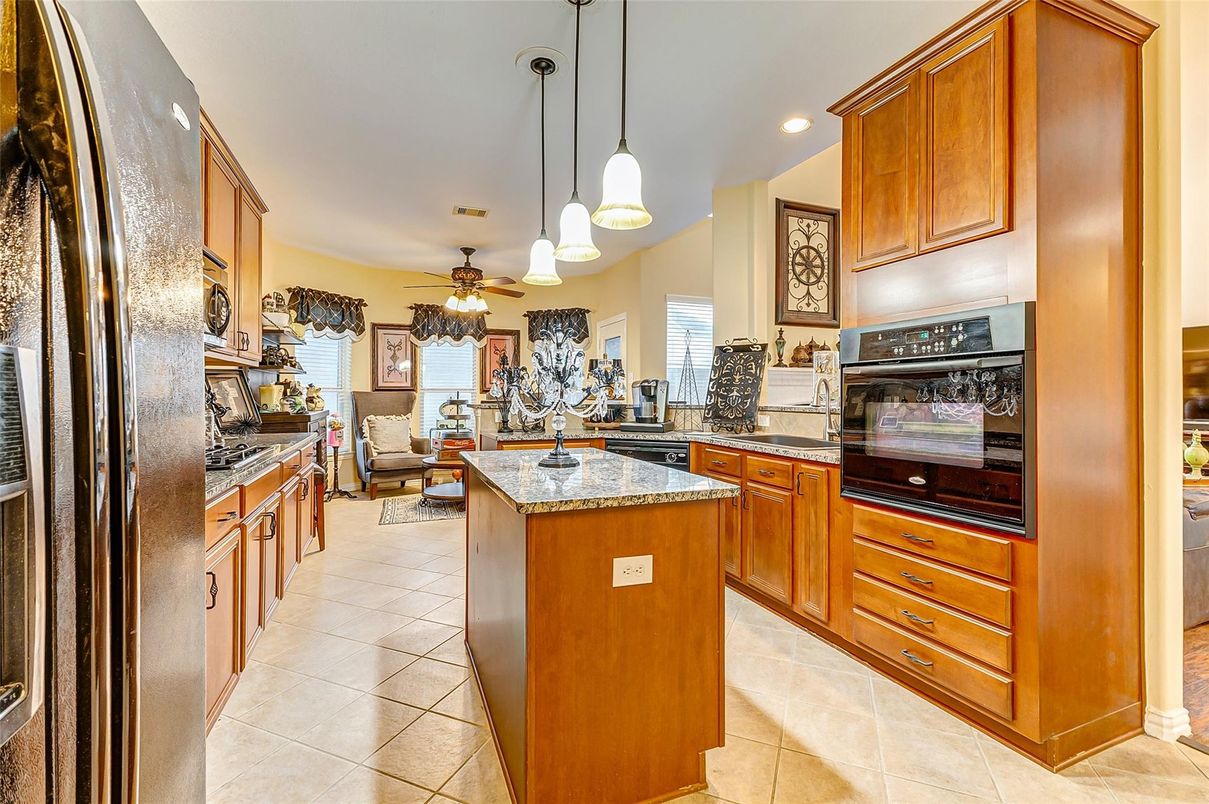 Interior, Kitchen, Pendant Lights, Recessed Lighting