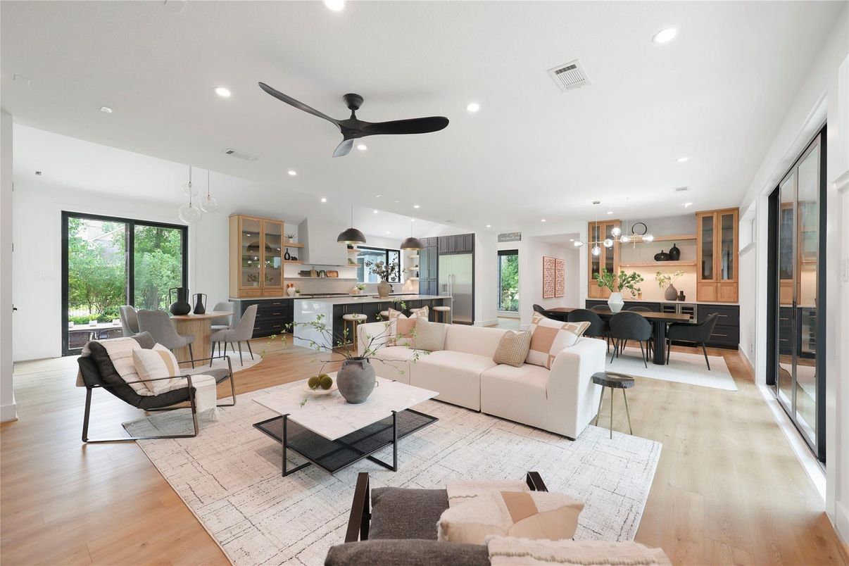 Dining room, Interior, Kitchen, Living room, Pendant Lights, Recessed Lighting, Stainless Steel Appliances, Wood Texture Flooring