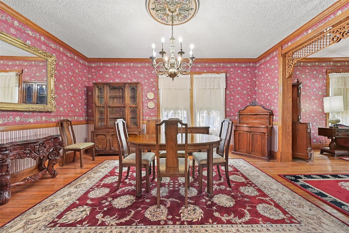 Chandelier, Dining room, Interior, Wood Texture Flooring