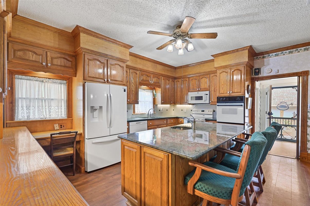 Interior, Kitchen, Wood Texture Flooring