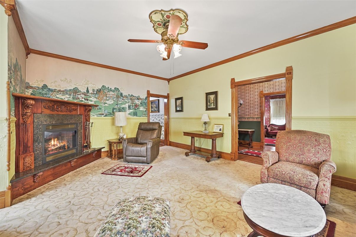 Fireplace, Interior, Living room