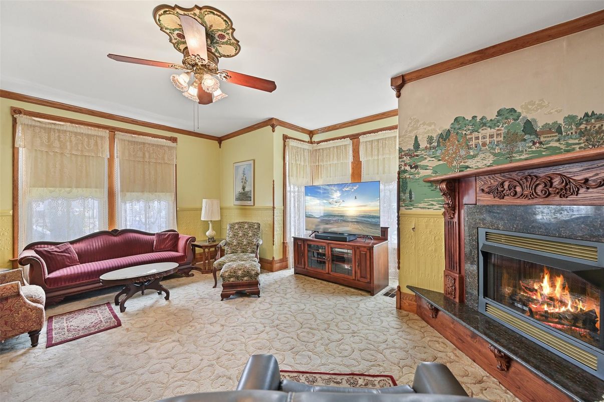 Fireplace, Interior, Living room