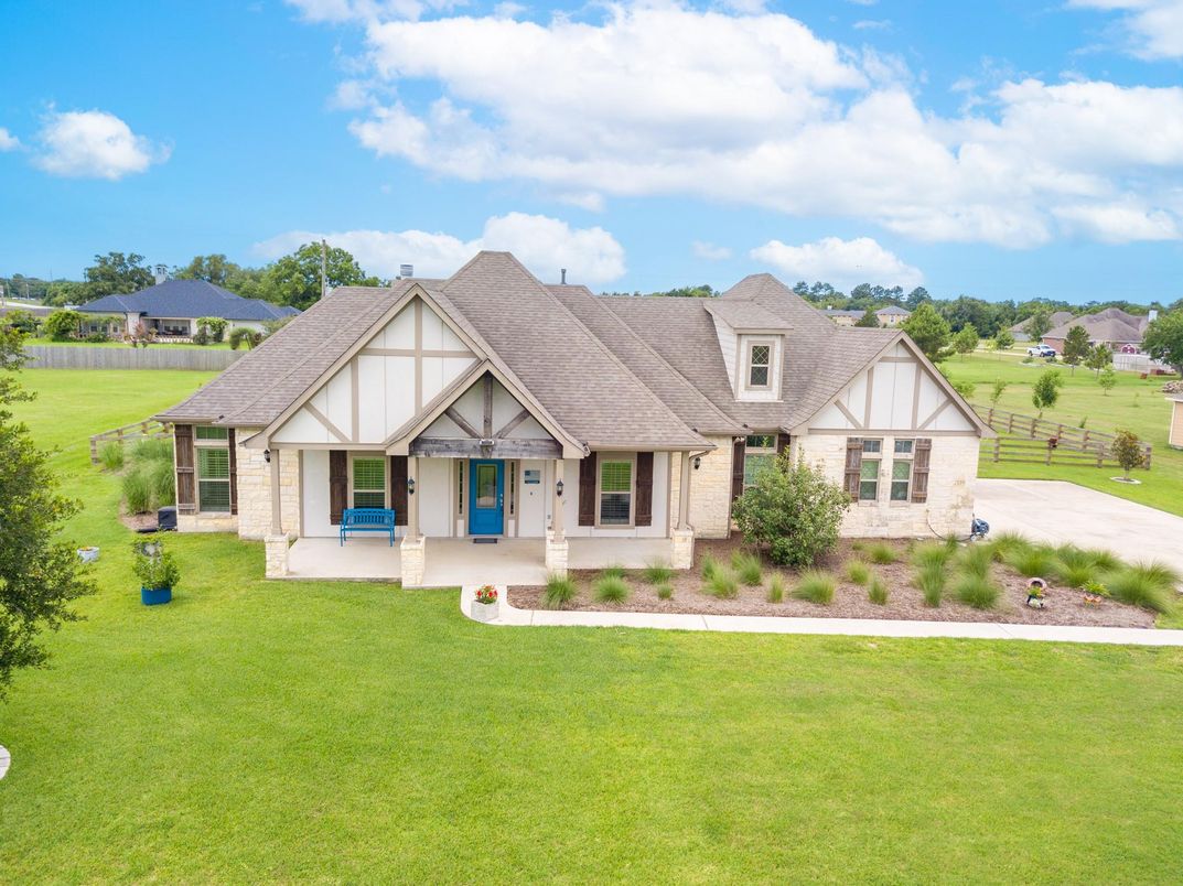 Backyard, Exterior, Facade, Tudor Revival