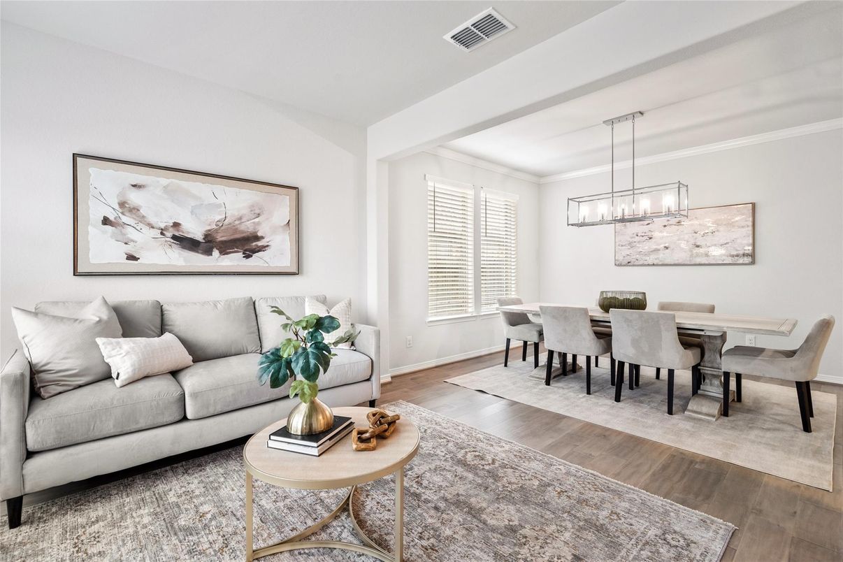 Chandelier, Dining room, Interior, Living room, Pendant Lights, Wood Texture Flooring
