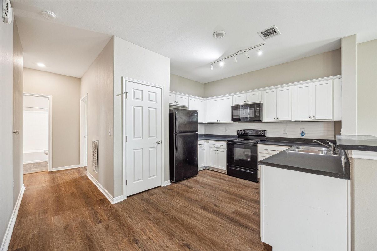Interior, Kitchen, Recessed Lighting, Wood Texture Flooring
