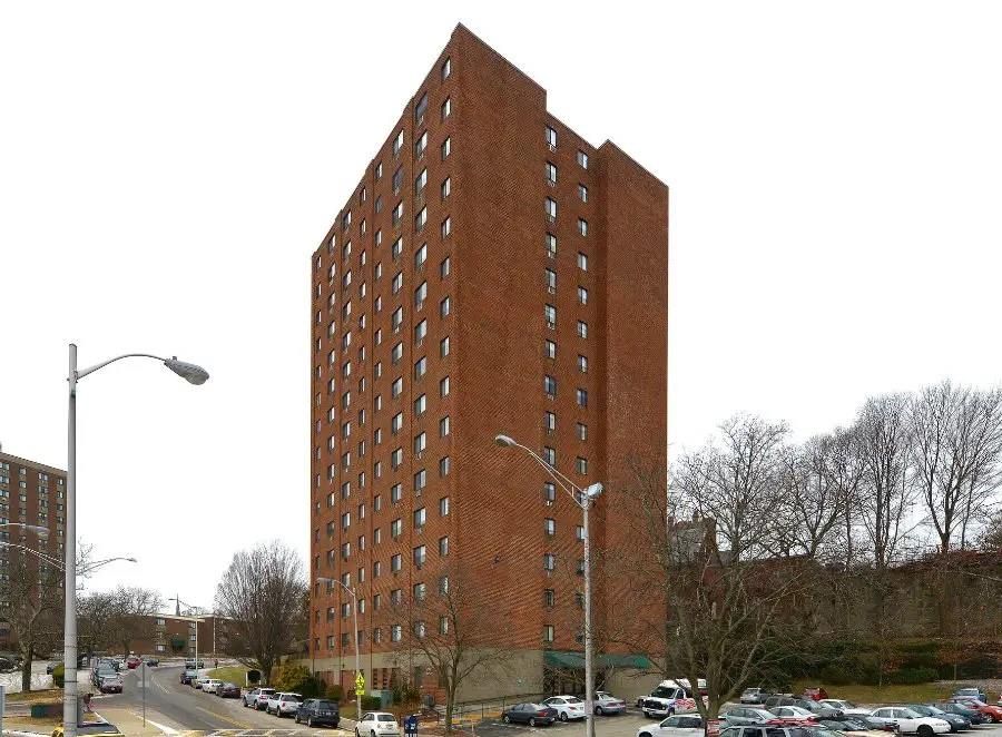 Exterior, Facade, Highrise