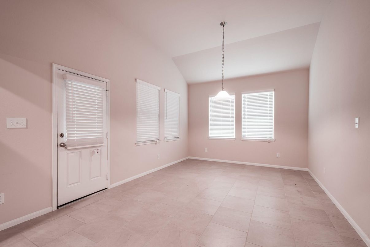 Empty room, Interior, Pendant Lights
