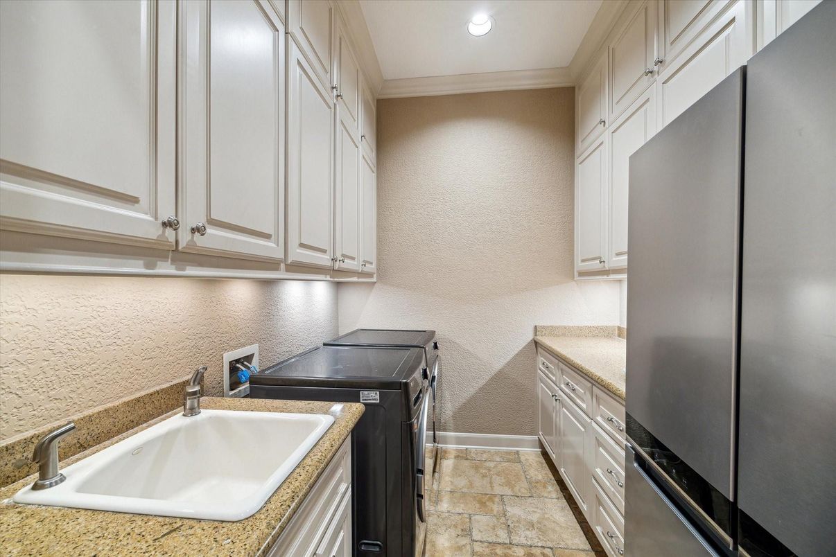 Interior, Recessed Lighting, Washer