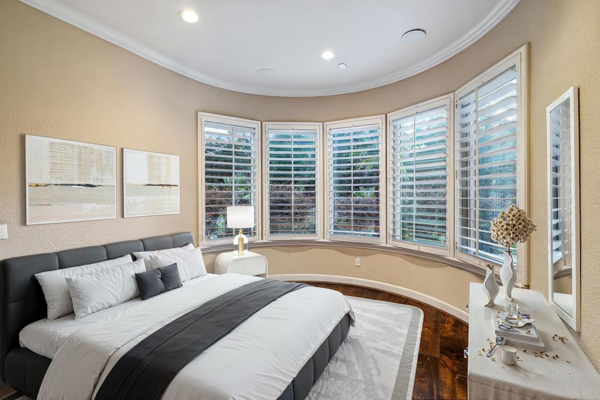 Bedroom, Interior, Recessed Lighting, Wood Texture Flooring