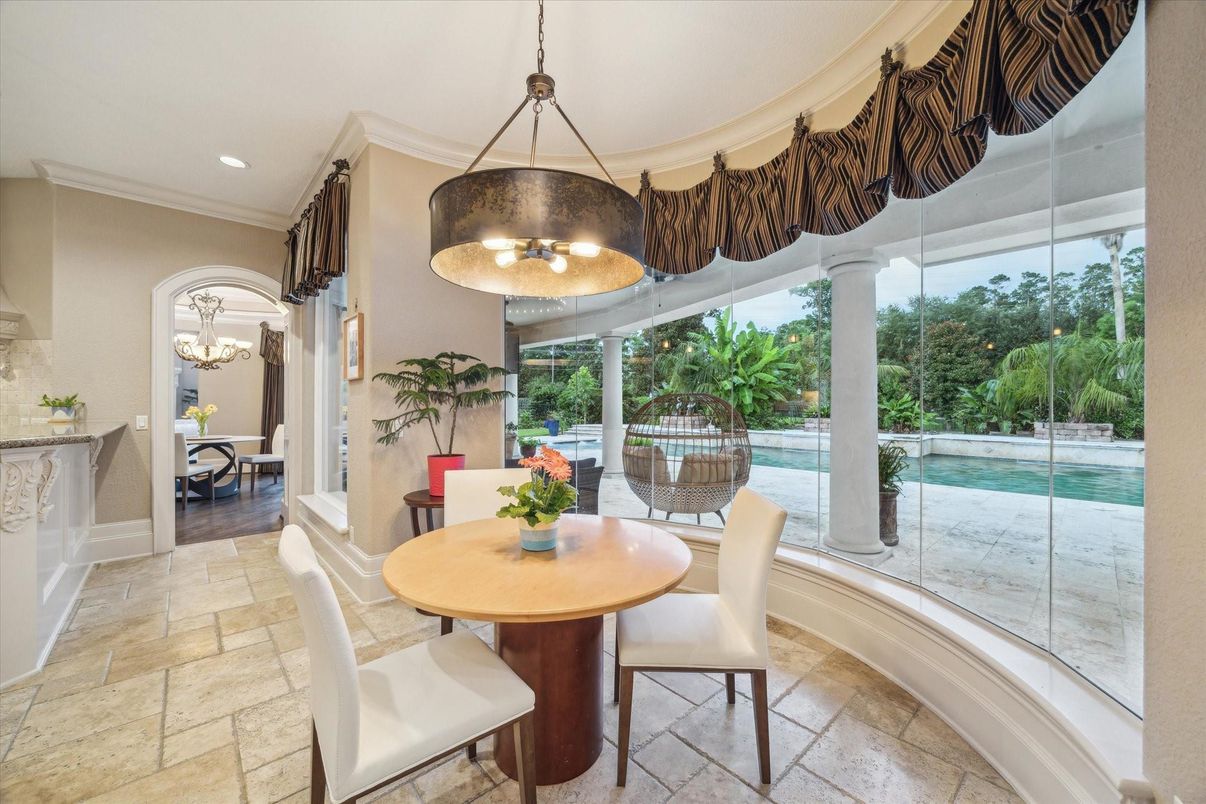 Chandelier, Dining room, Interior, Pendant Lights, Recessed Lighting
