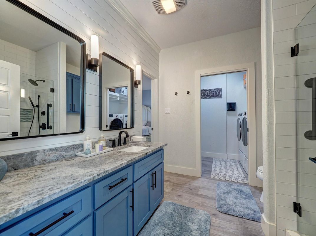 Bathroom, Dual Sink Vanities, Interior, Wood Texture Flooring