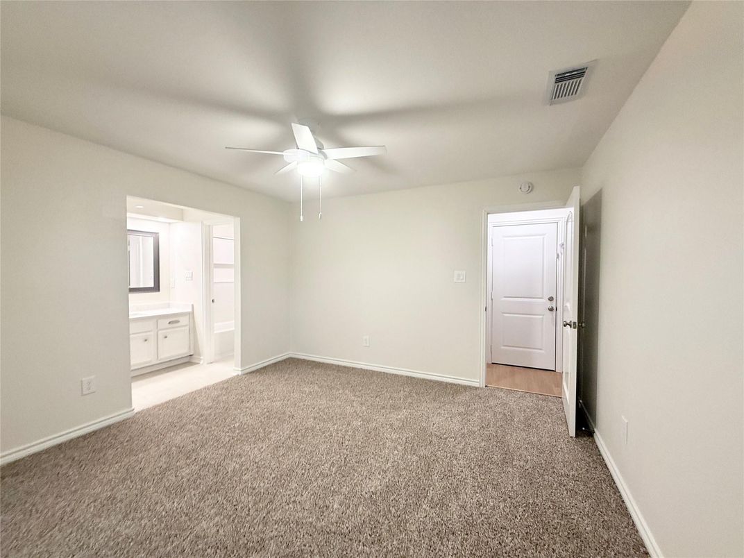 Bathroom, Empty room, Interior