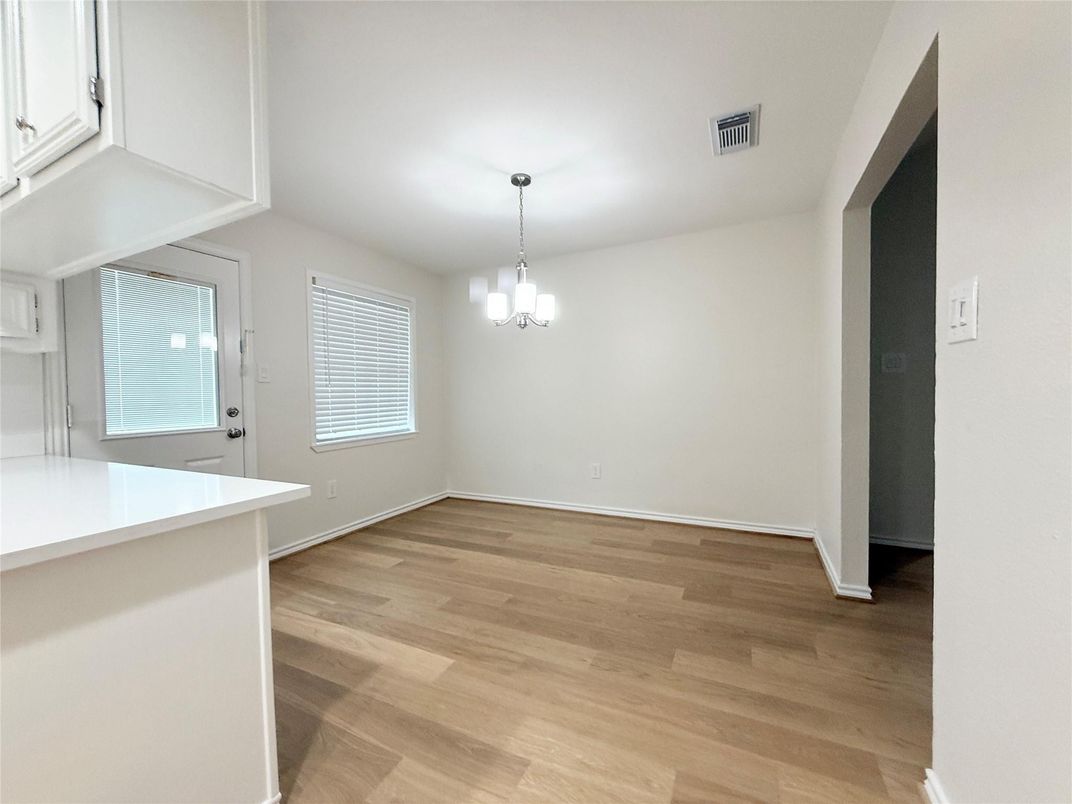 Empty room, Interior, Pendant Lights, Wood Texture Flooring