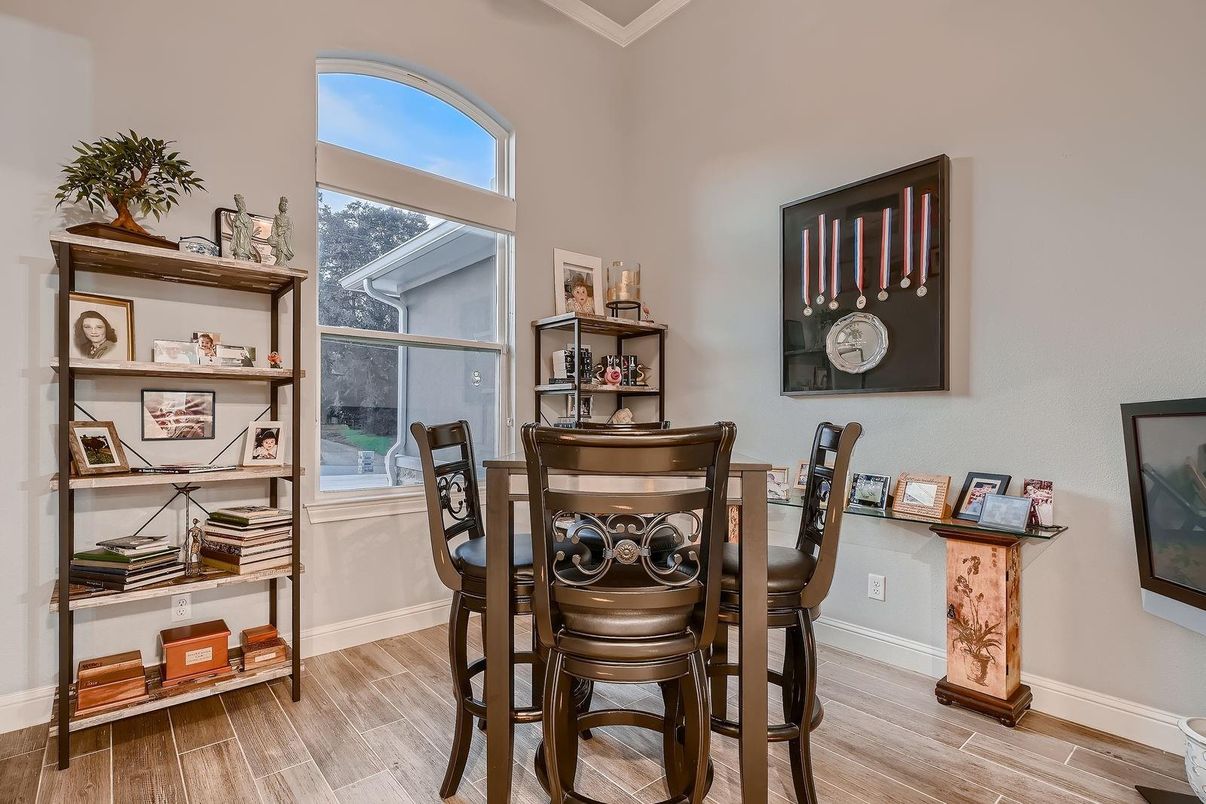 Dining room, Interior, Wood Texture Flooring