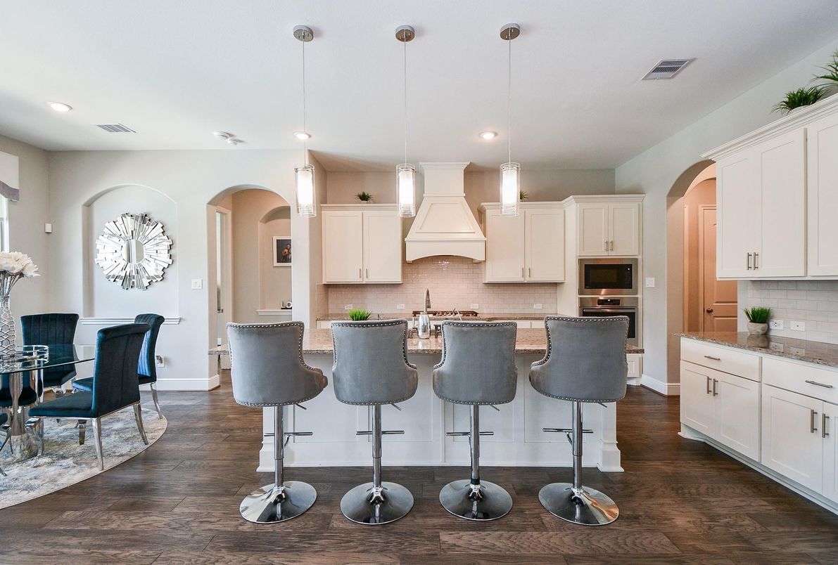 Dining room, Interior, Kitchen, Pendant Lights, Recessed Lighting, Wood Texture Flooring