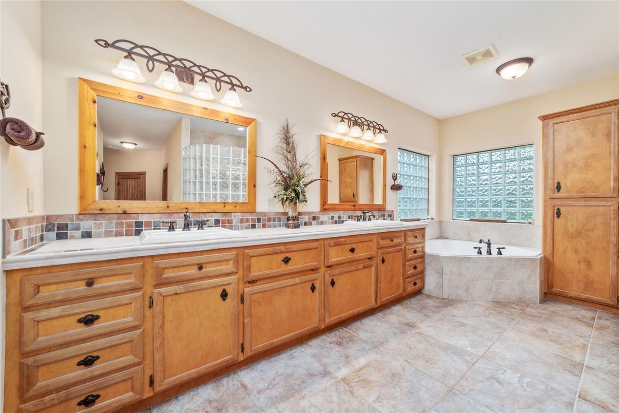 Bathroom, Dual Sink Vanities, Interior, Tile Countertops