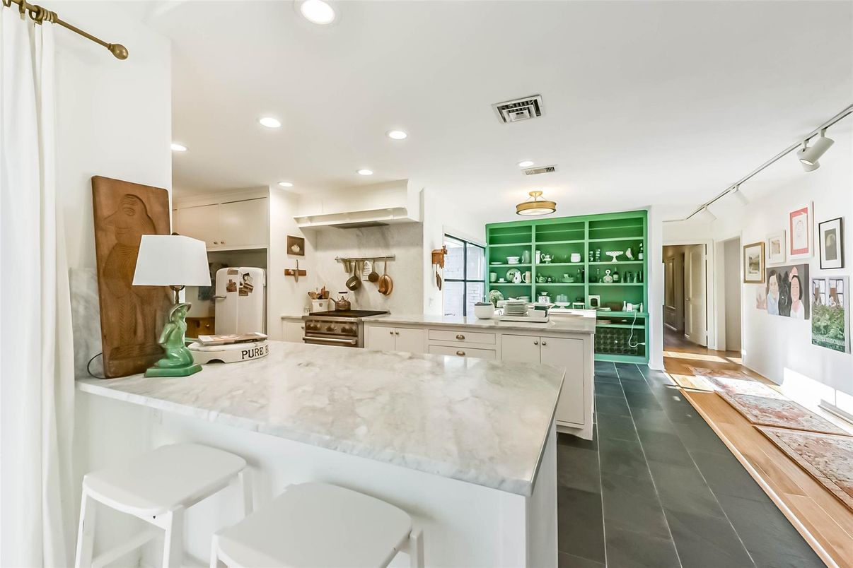 Interior, Kitchen, Recessed Lighting
