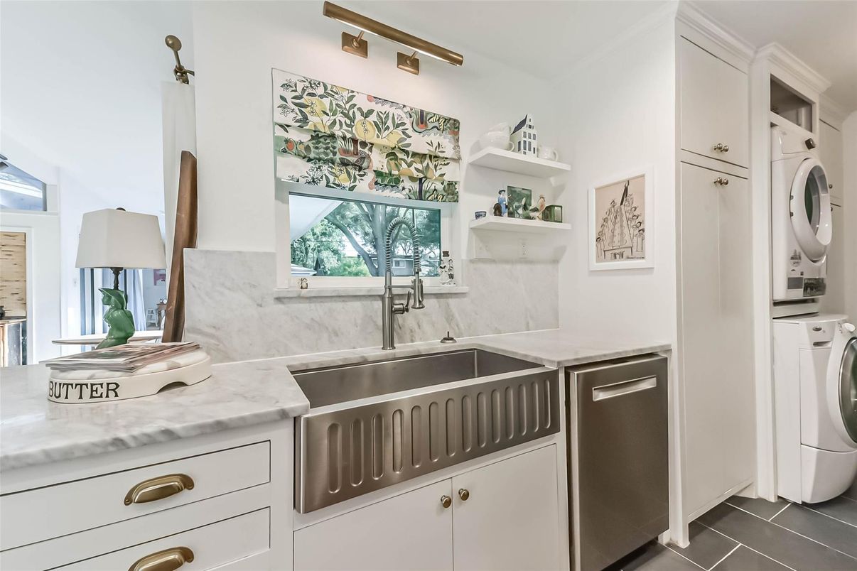 Interior, Kitchen, Washer