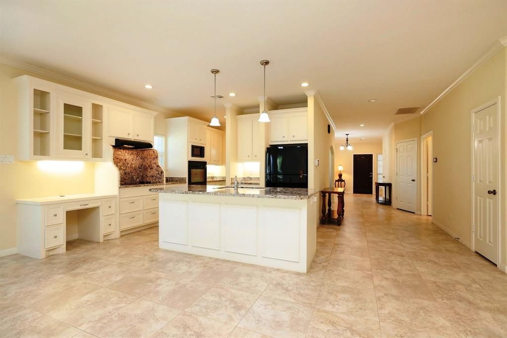 Interior, Kitchen, Pendant Lights, Recessed Lighting