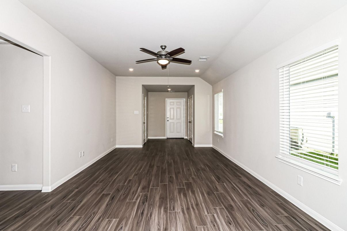 Empty room, Interior, Recessed Lighting, Wood Texture Flooring