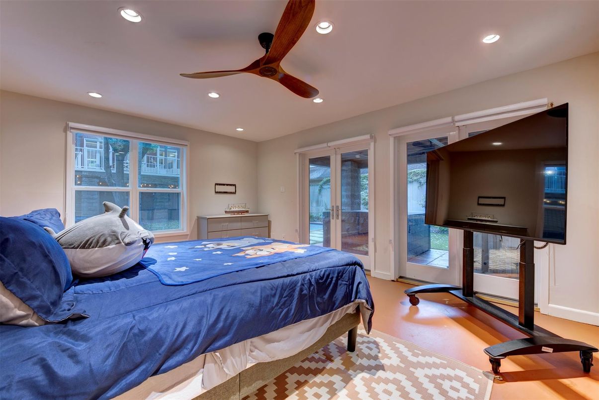 Bedroom, Interior, Recessed Lighting